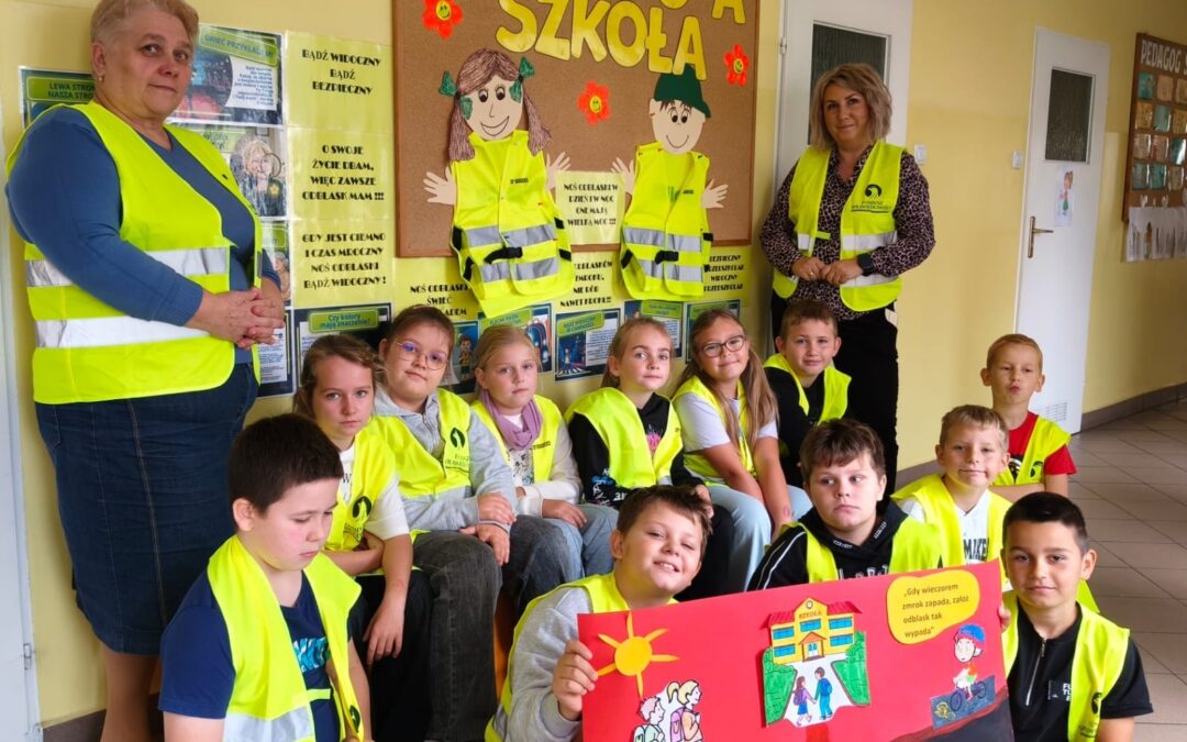 Pierwsze plakaty dla Odblaskowej